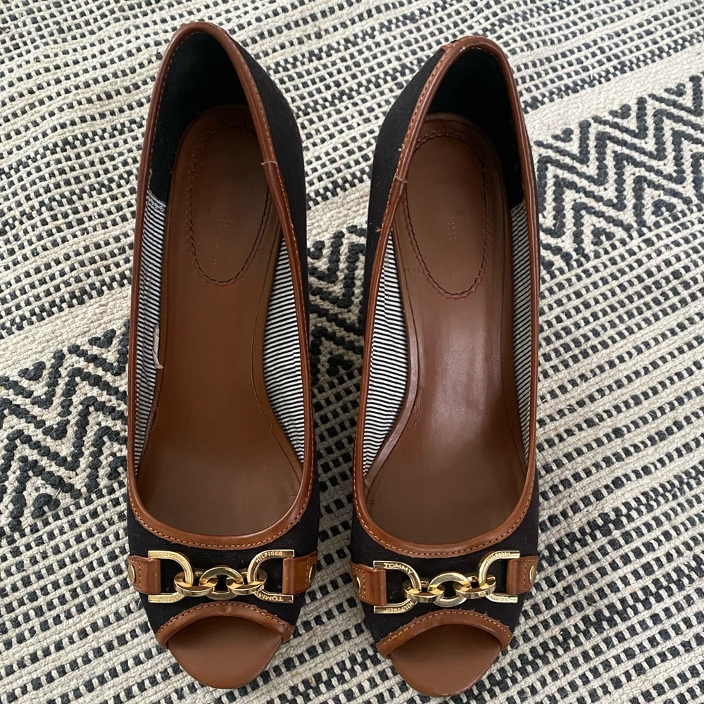 Rare Tommy Hilfiger wedges